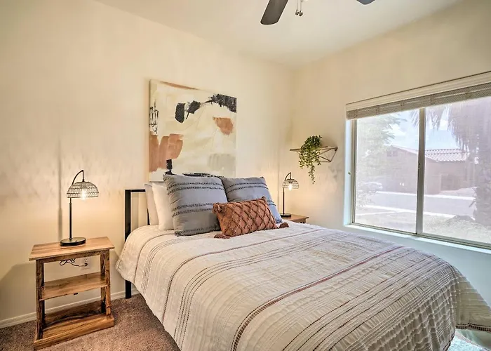 Holiday home Chic Yuma Getaway Near Park, Golf And Shopping!